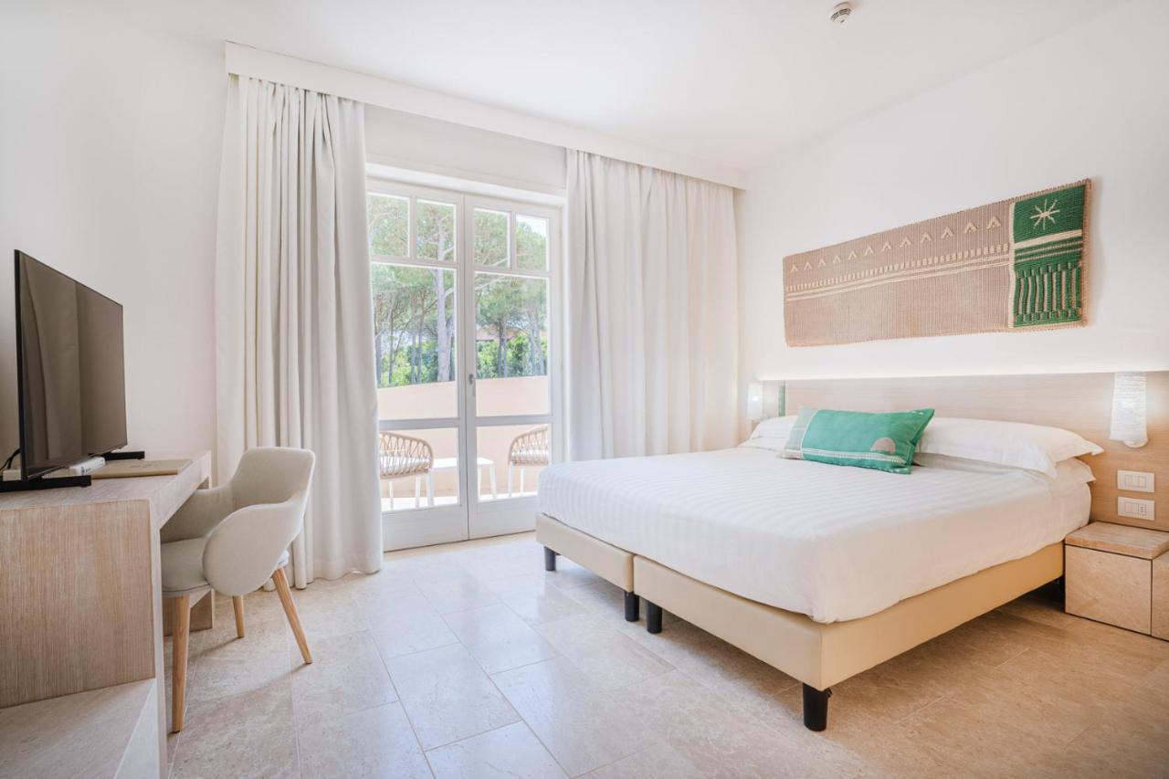Felix Hotels - Hotel La Coluccia Santa Teresa Gallura Eksteriør bilde